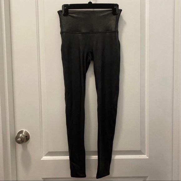 Spanx Faux Leather Leggings - Picture 3 of 4